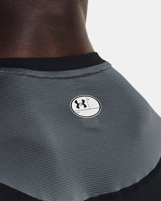 Men's HeatGear® Vent Fitted Long Sleeve, Black, pdpMainDesktop image number 3